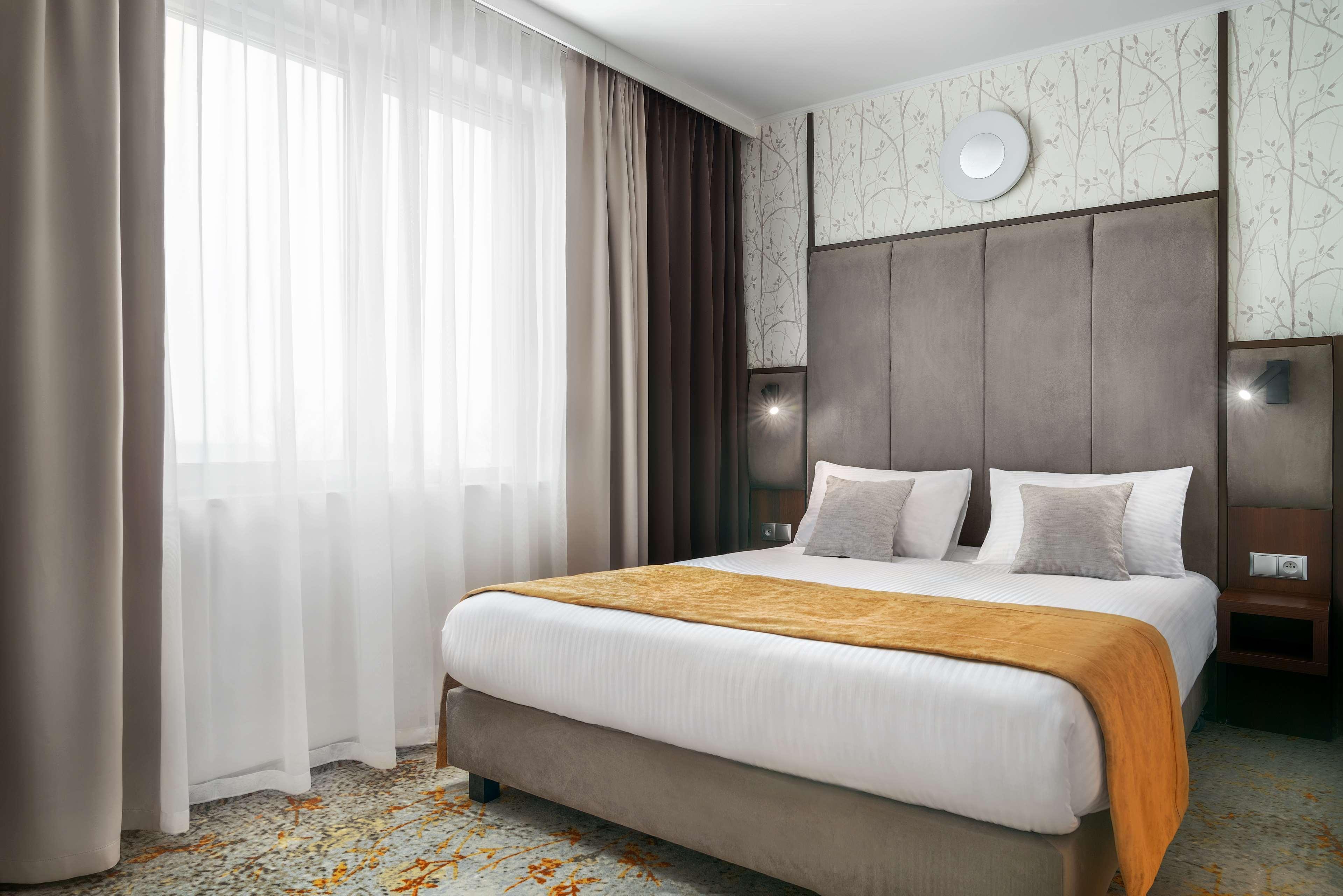 Hotel Metropolo By Golden Tulip Cracovia Esterno foto